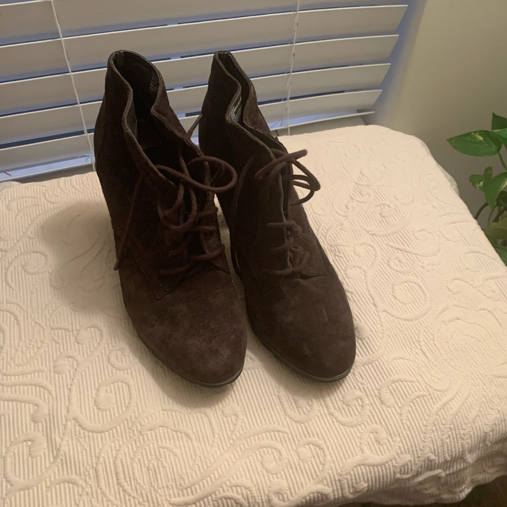 Shoe
